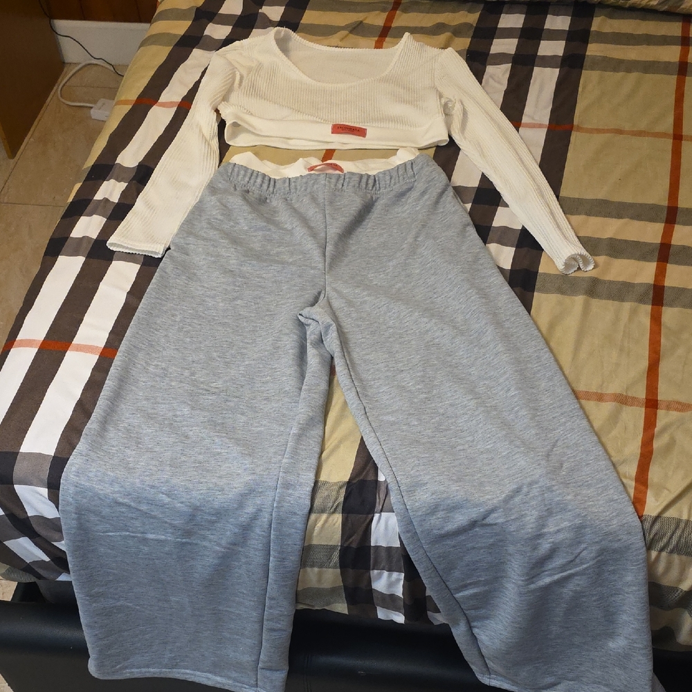 Women's Wide Leg Lounge Pants in Light Heather Gray